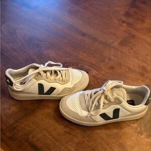 Veja Cream and Black Athletic Shoes